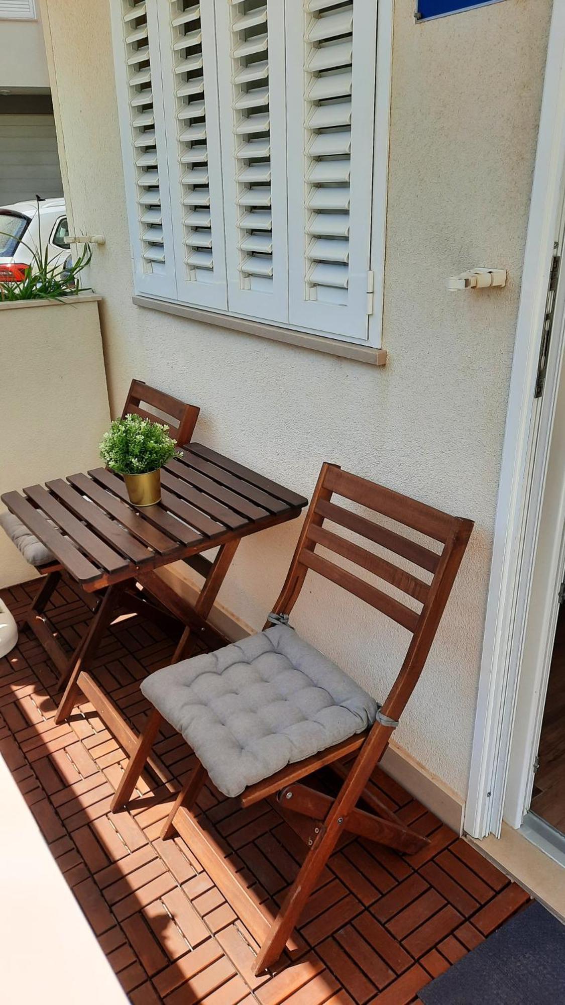 Studio Apartman Kiara Bol Exterior foto